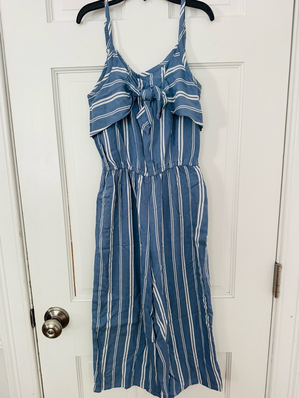 Abercrombie Kids Blue & White Striped Cropped Pants Jumpsuit w Tie Front Sz 7/8